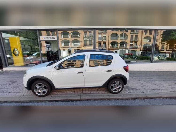 Dacia Sandero Stepway TCE foto 2